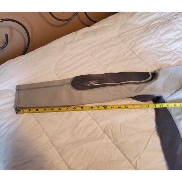 Magic Marine Metalite MX2 Racing Vest Shirt Large Long Sleeved Grey Neoprene NWT - Picture 4 of 8